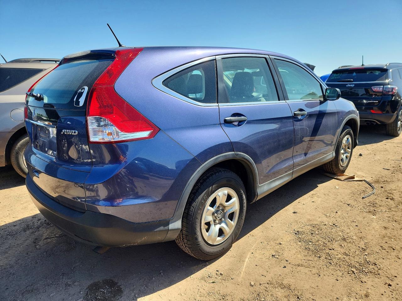 2014 HONDA CR-V LX photo 7