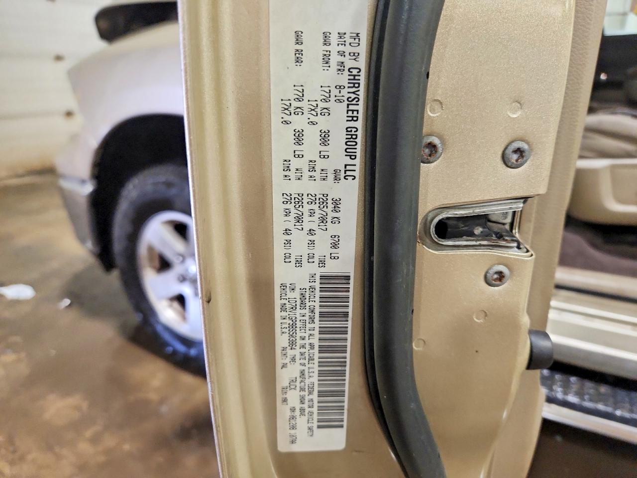 2011 DODGE RAM 1500 photo 37