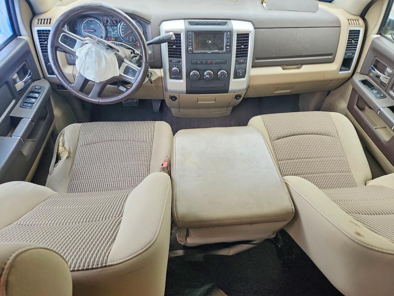 2011 DODGE RAM 1500 photo 22