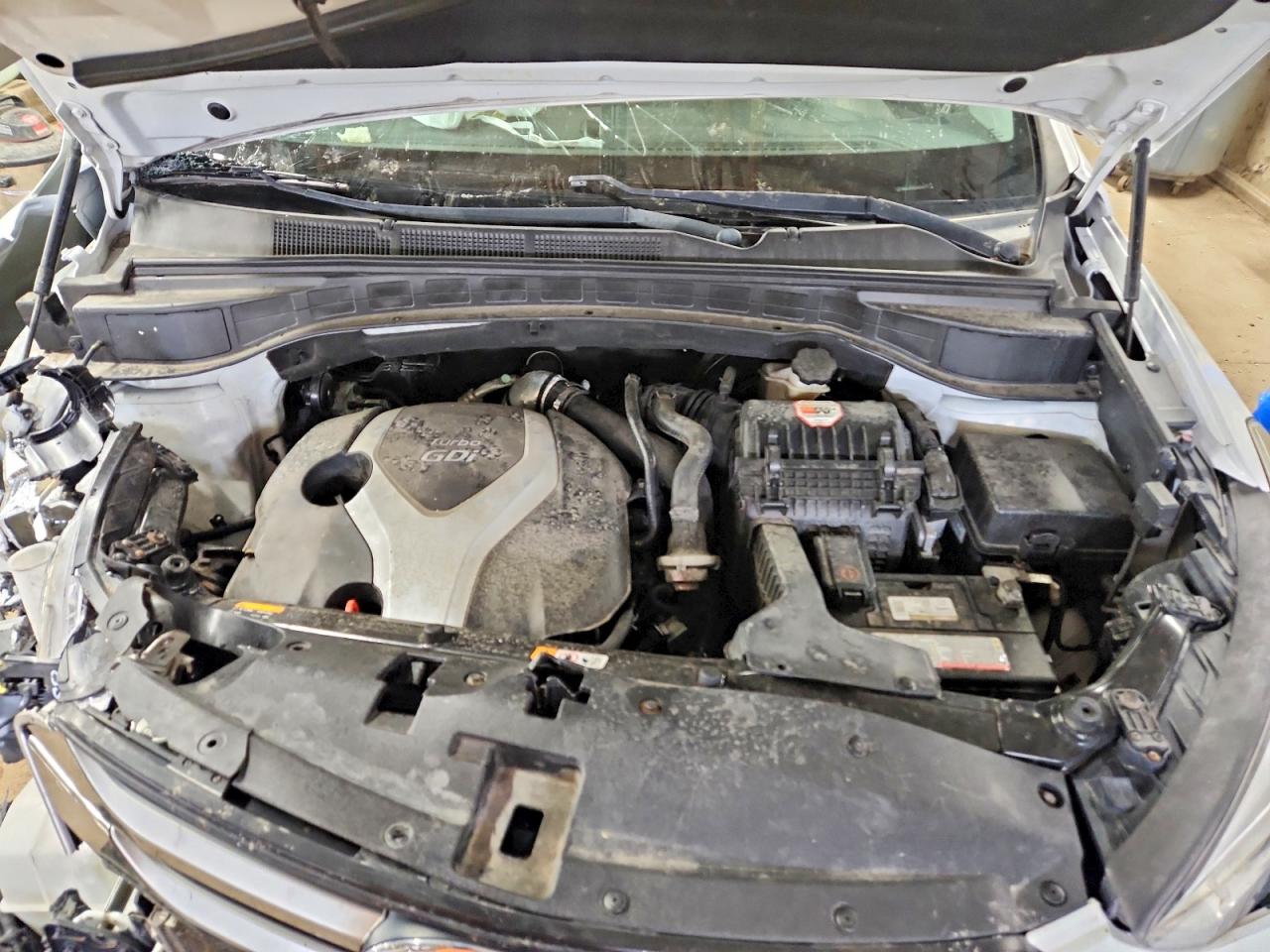 2015 HYUNDAI SANTA FE SPORT 2.0T photo 23