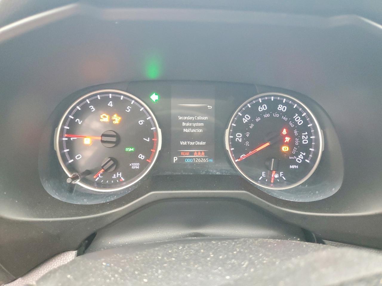 2019 TOYOTA RAV4 XLE photo 25