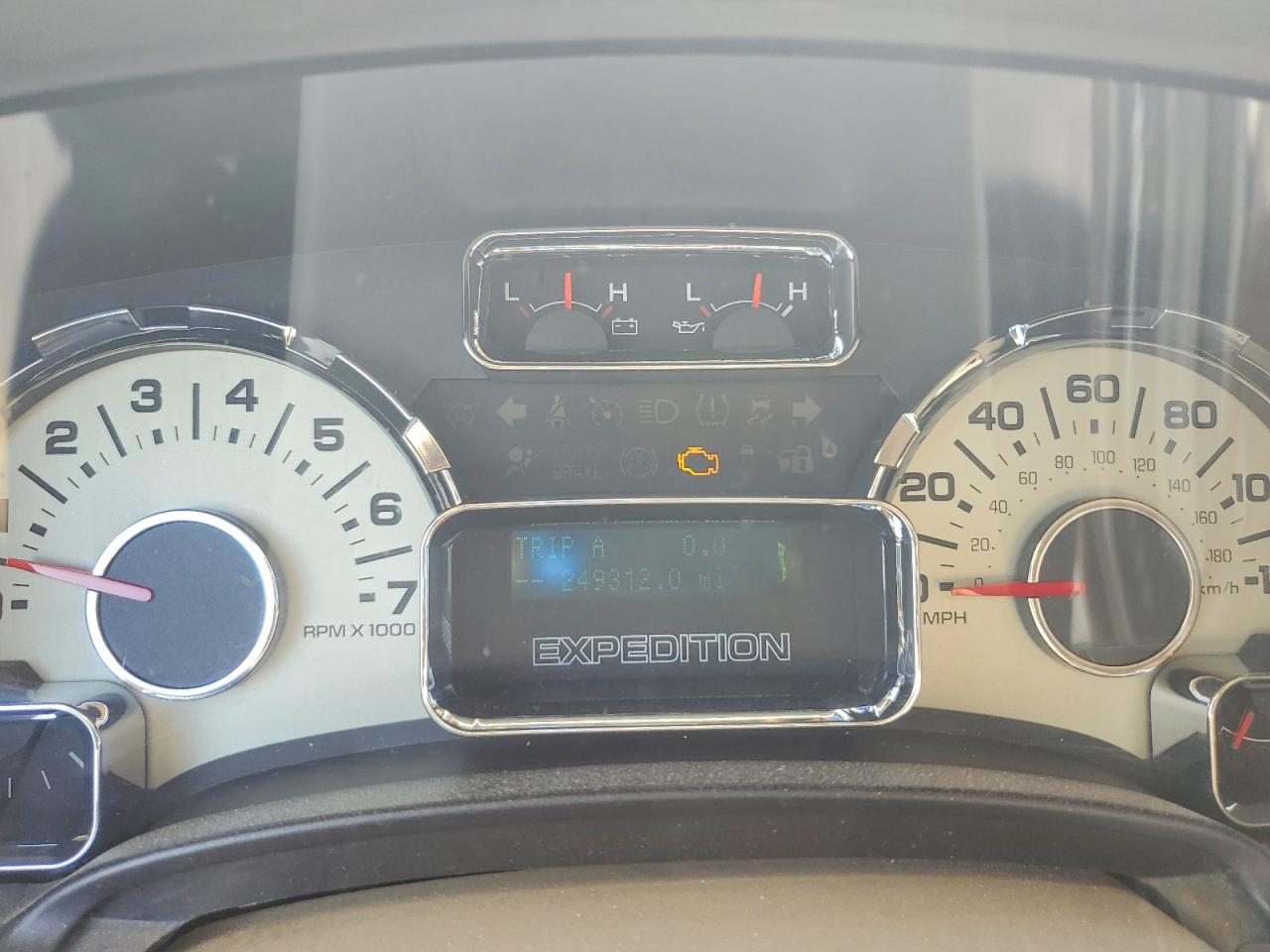 2012 FORD EXPEDITION EL XLT photo 25
