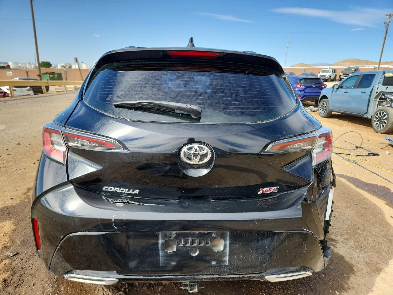 2021 TOYOTA COROLLA XSE photo 11