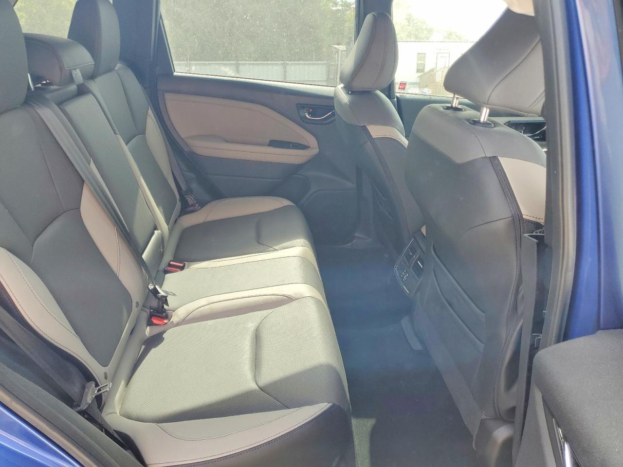 2025 SUBARU FORESTER LIMITED photo 31