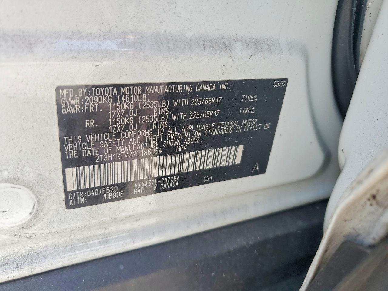 2022 TOYOTA RAV4 LE photo 25