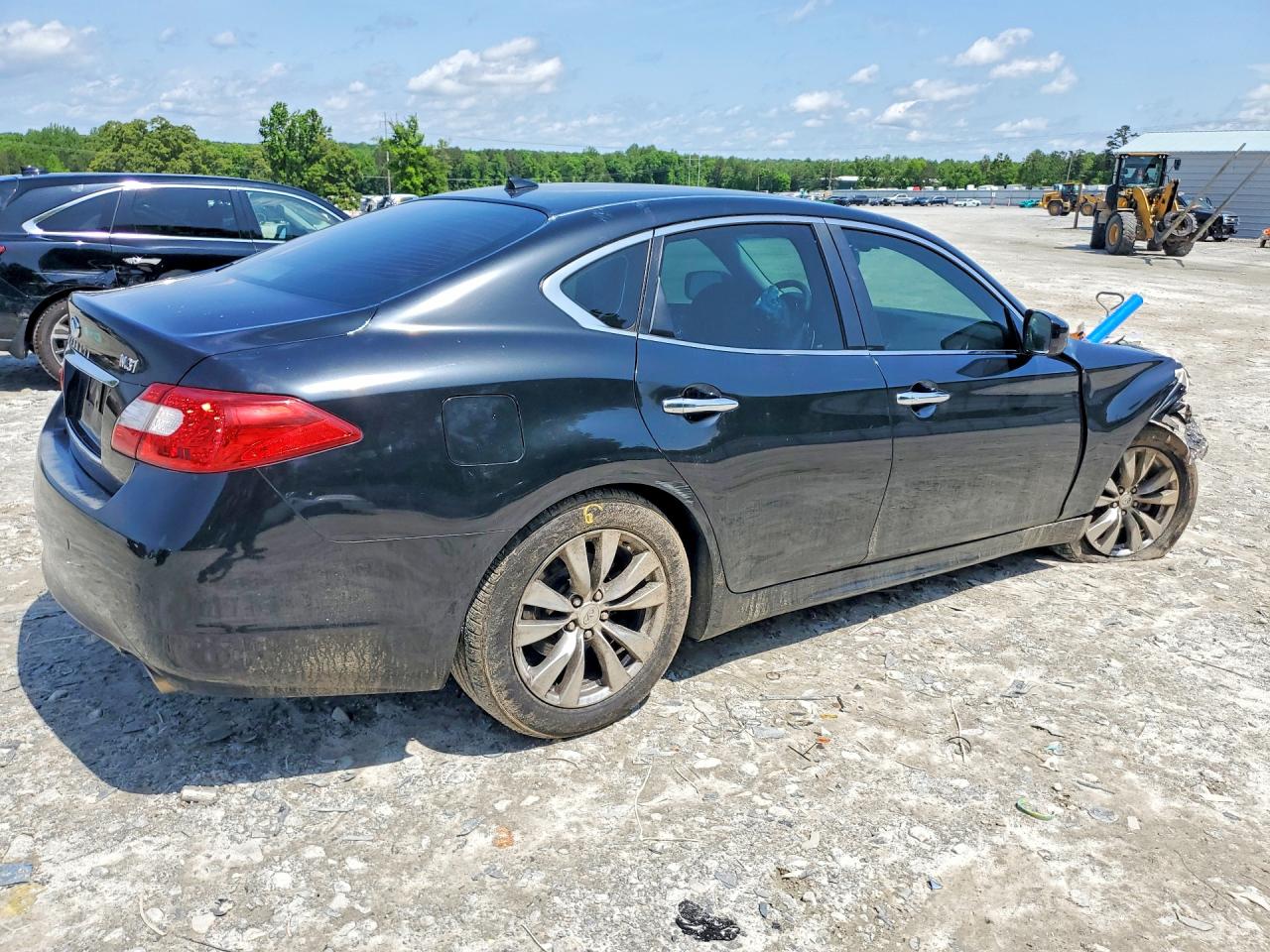 2013 INFINITI M37 BASE photo 3