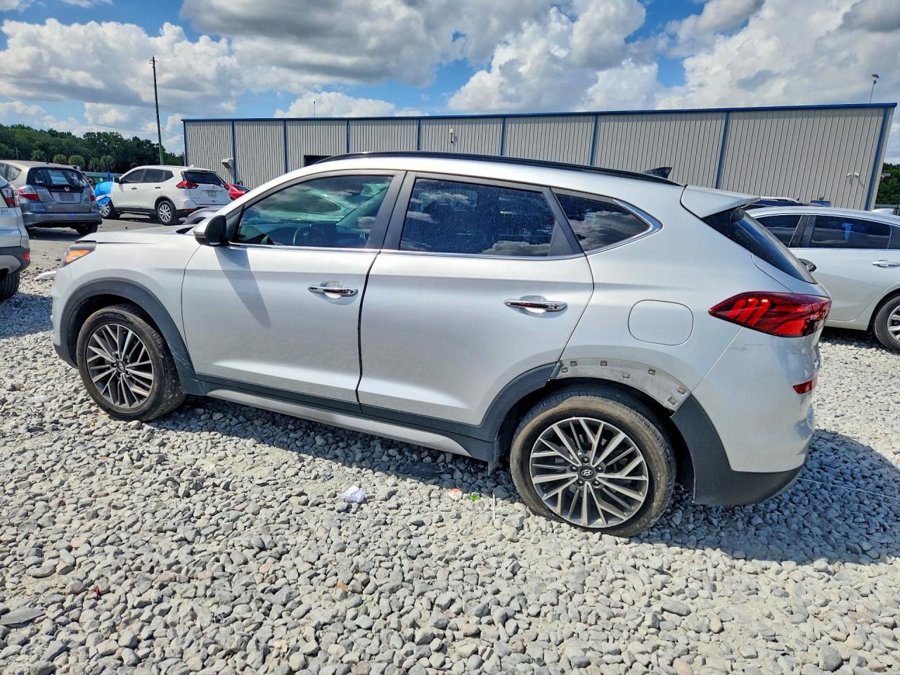 2019 HYUNDAI TUCSON photo 3