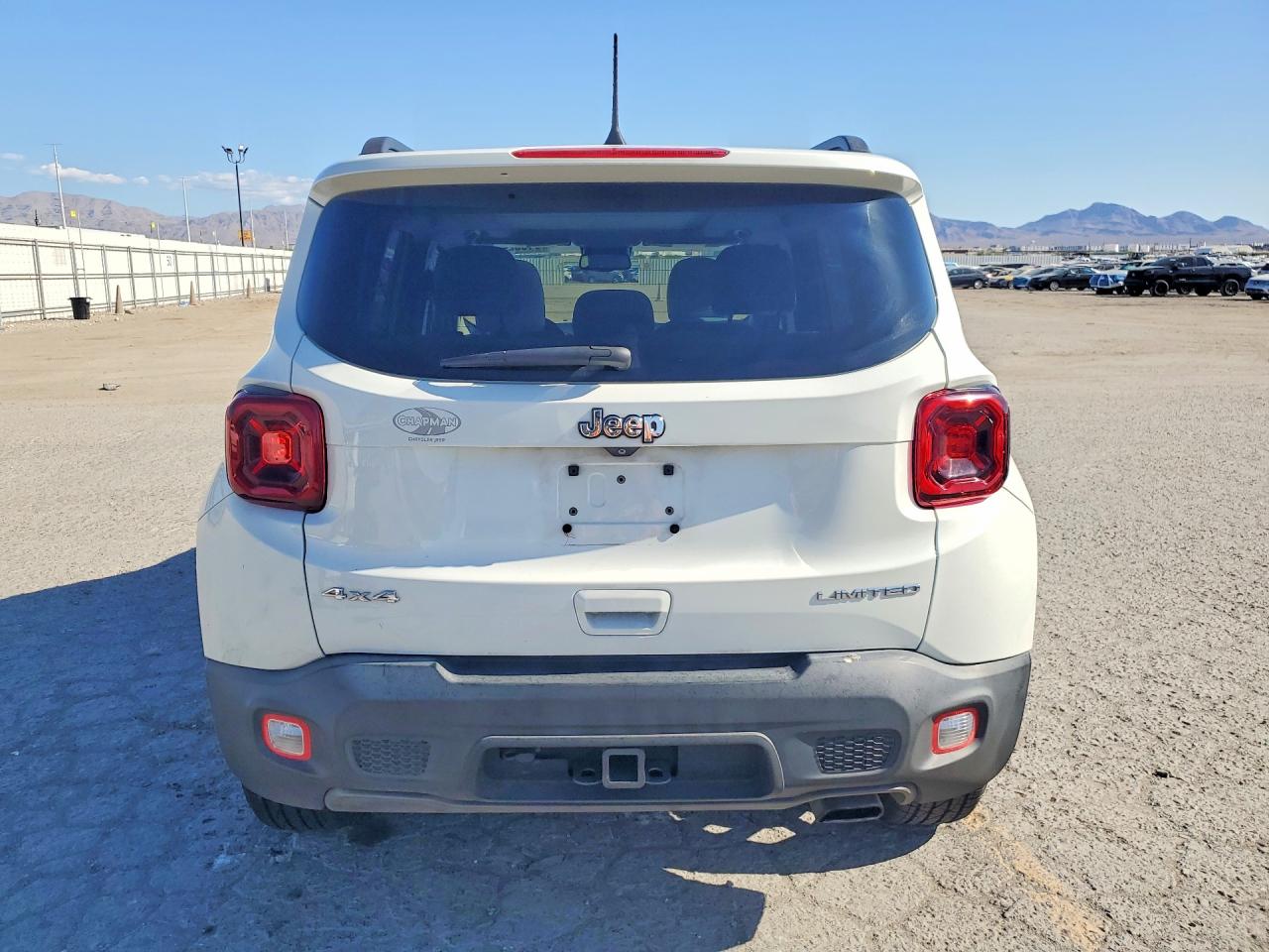 2019 JEEP RENEGADE LIMITED photo 16