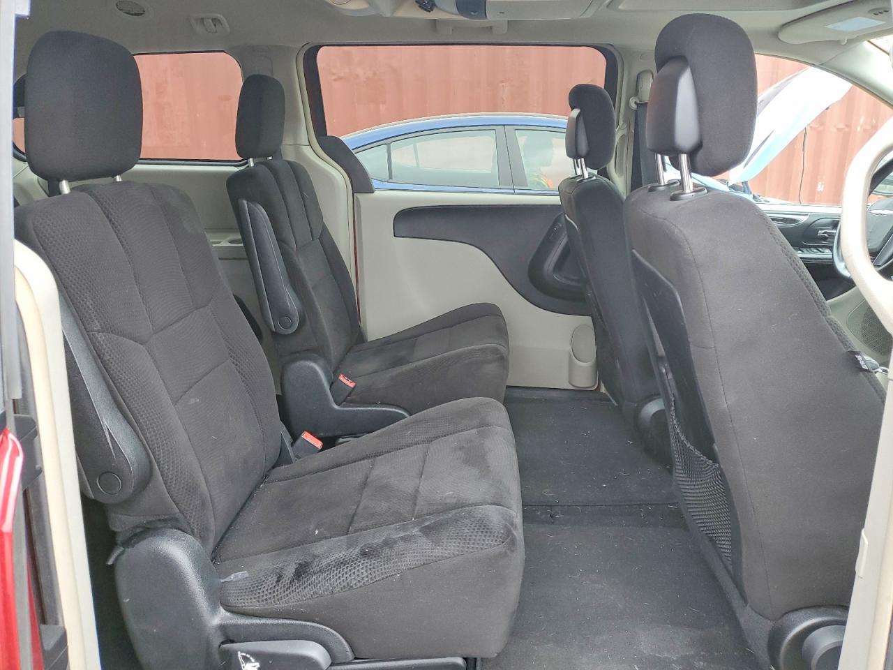 2012 CHRYSLER TOWN & COUNTRY TOURING photo 31