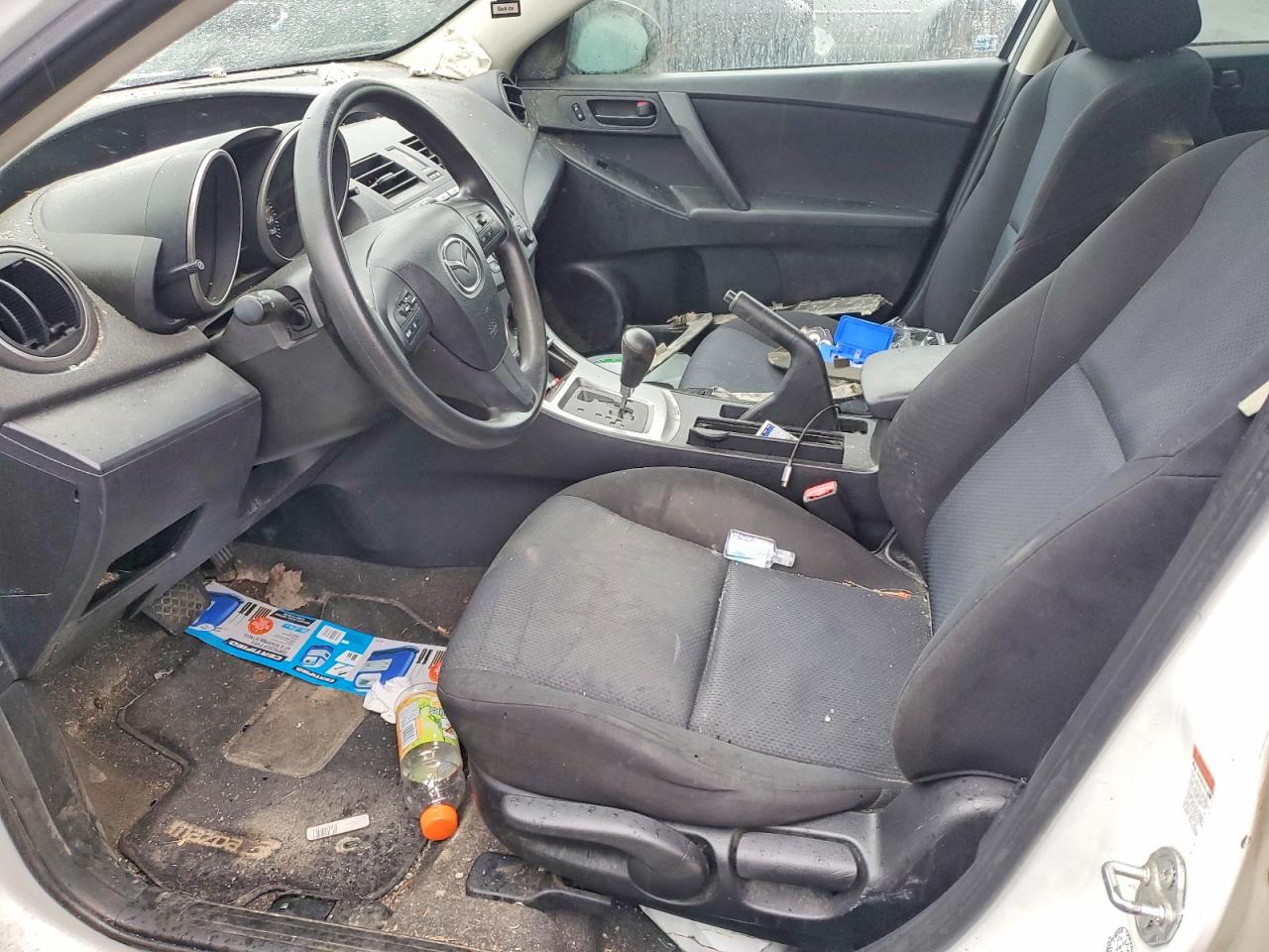 2010 MAZDA 3 I photo 13