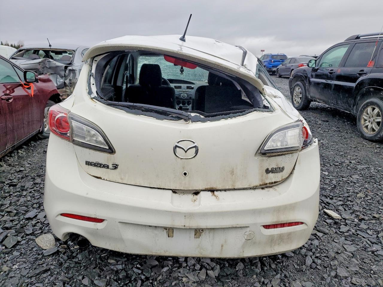 2010 MAZDA 3 I photo 11