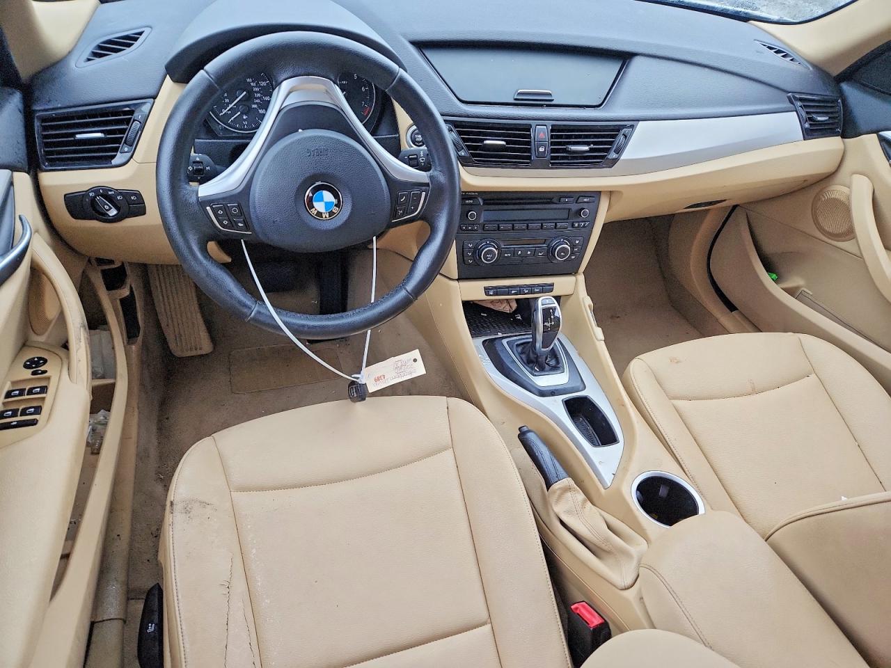 2015 BMW X1 XDRIVE28I photo 22