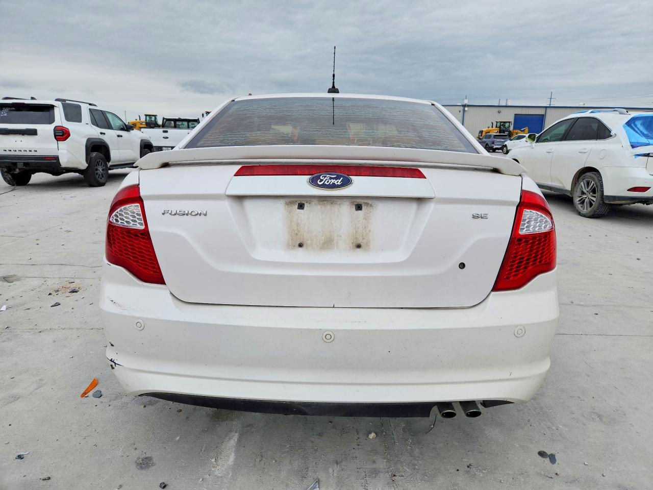 2010 FORD FUSION SE photo 11