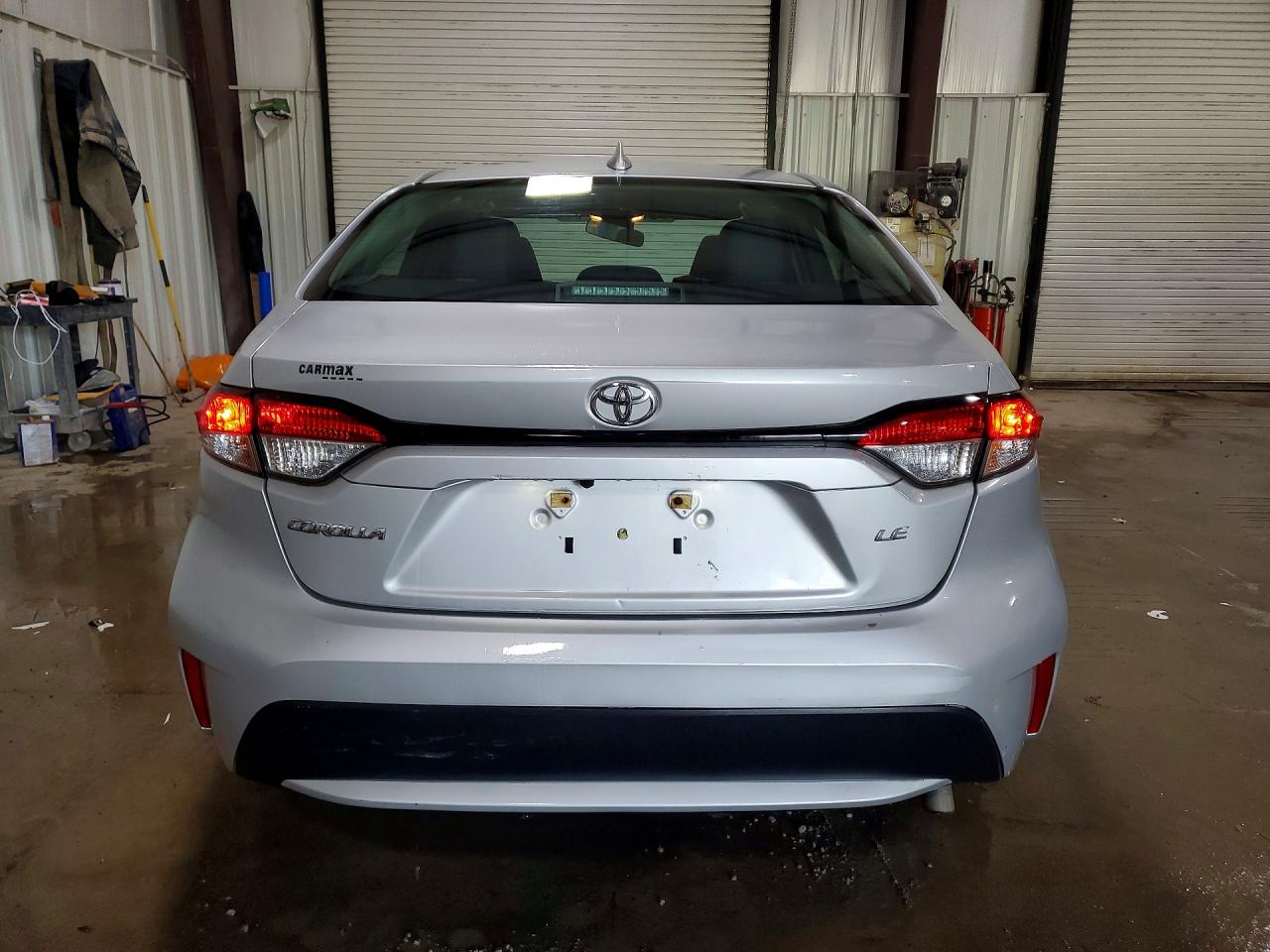 2021 TOYOTA COROLLA LE photo 11