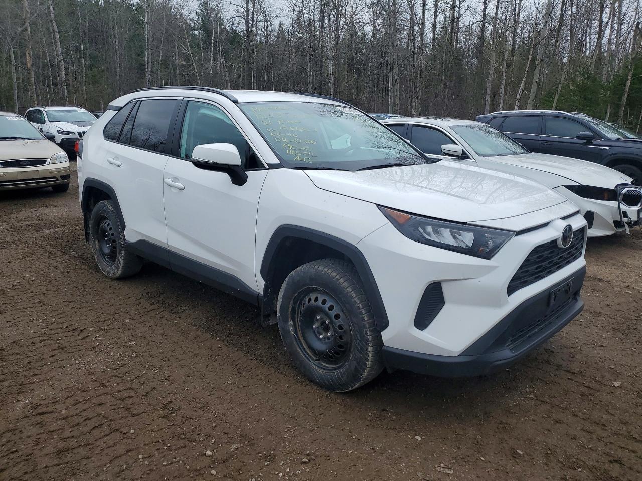 2021 TOYOTA RAV4 LE photo 7