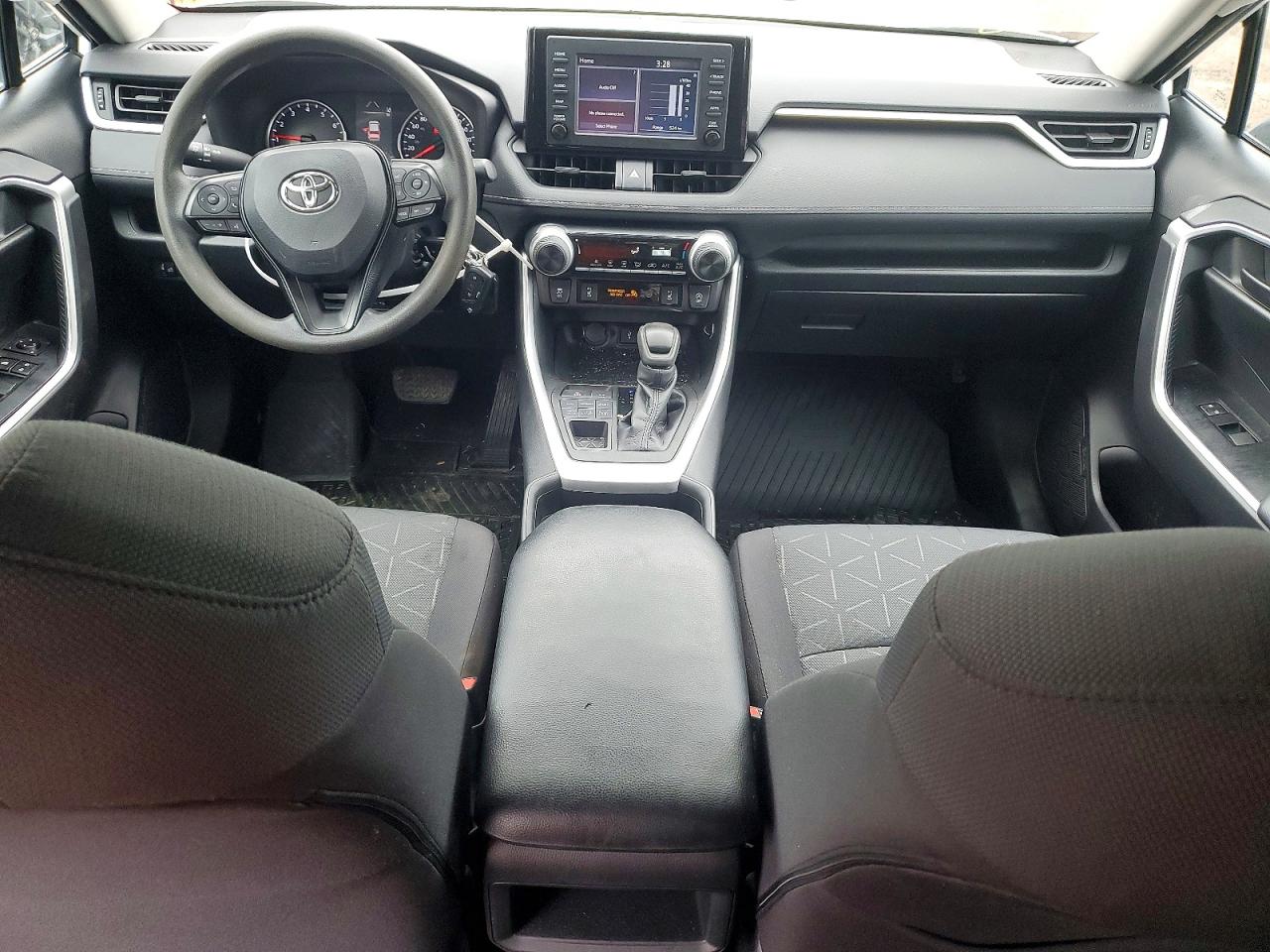 2021 TOYOTA RAV4 LE photo 15