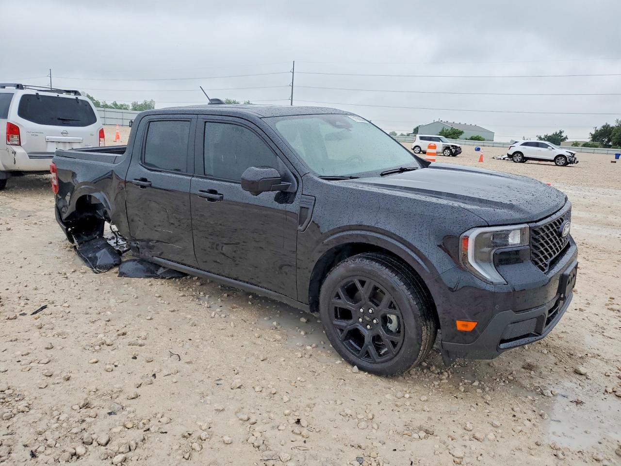 2025 FORD MAVERICK LARIAT photo 10