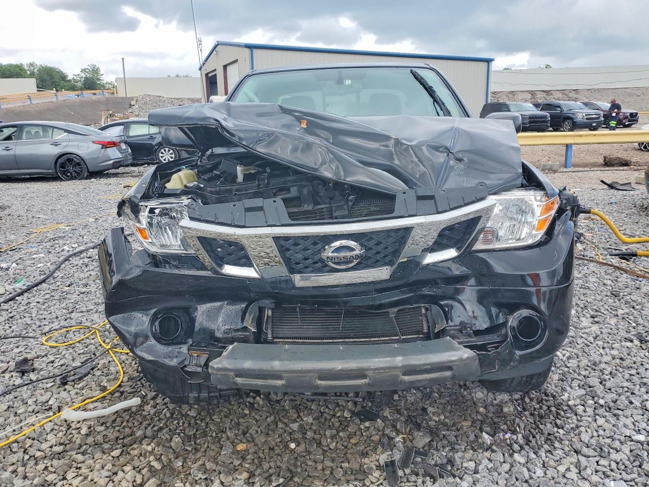 2019 NISSAN FRONTIER SV photo 9