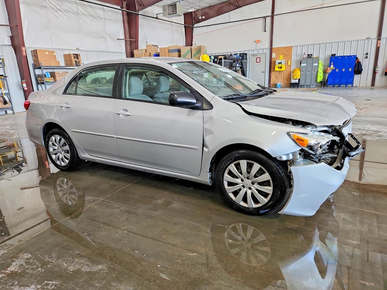 2012 TOYOTA COROLLA LE photo 7