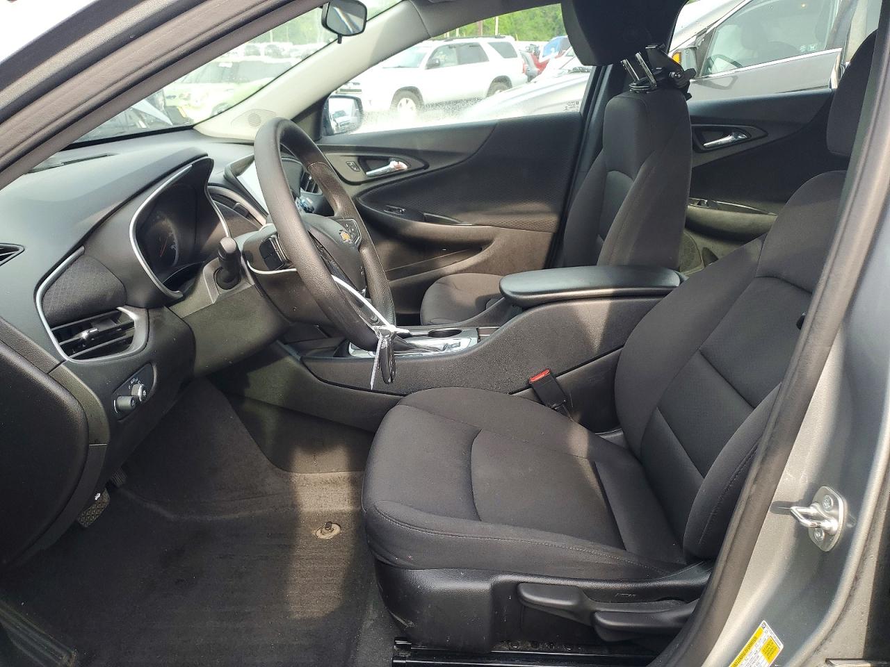 2024 CHEVROLET MALIBU LS photo 13