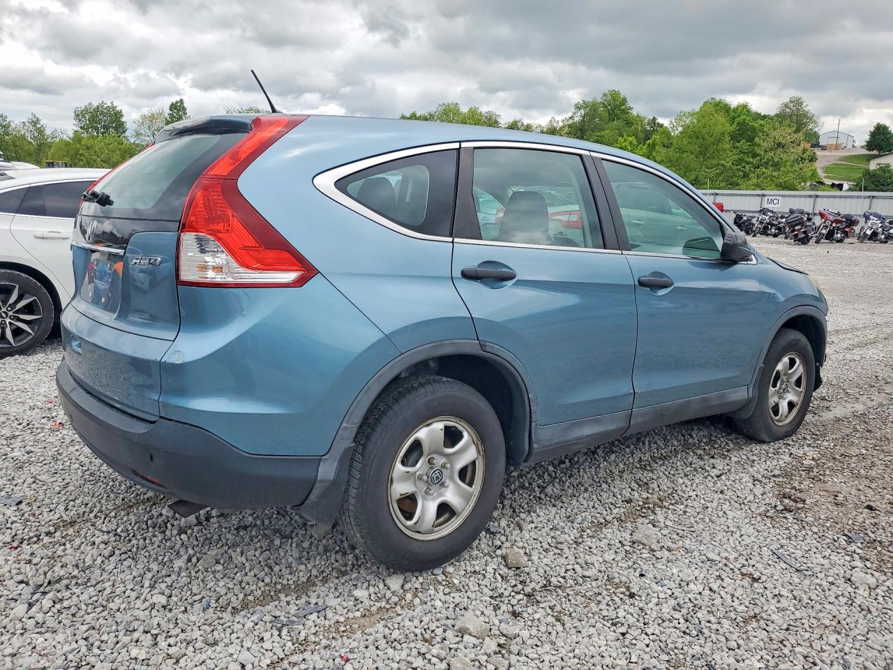 2014 HONDA CR-V LX photo 5