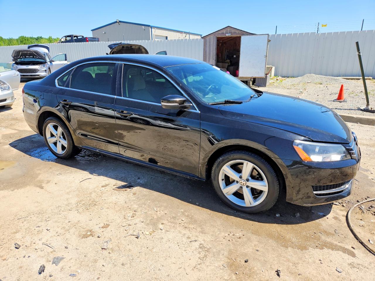 2015 VOLKSWAGEN PASSAT SE photo 10