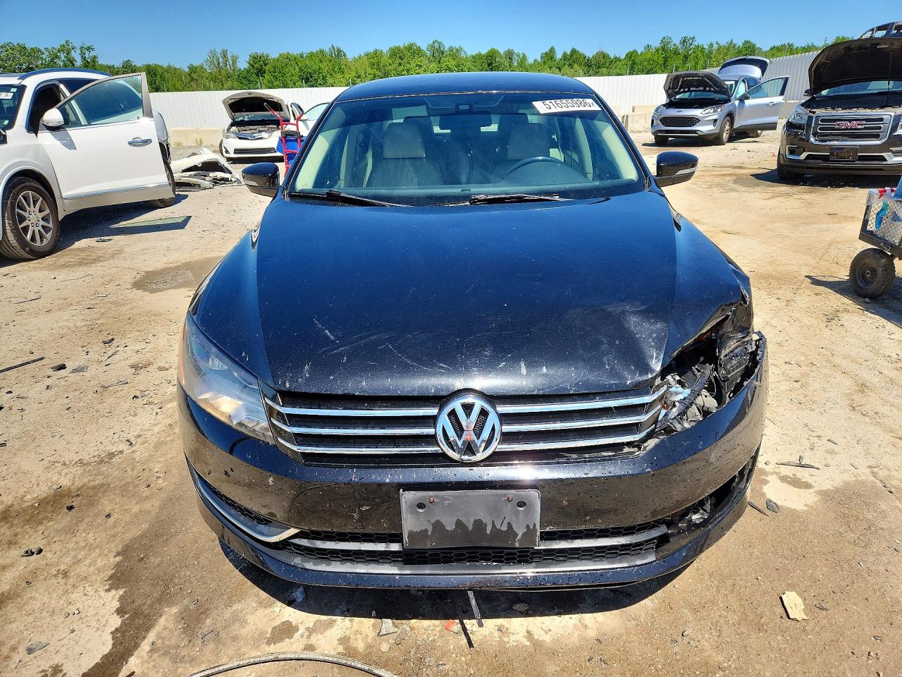 2015 VOLKSWAGEN PASSAT SE photo 13