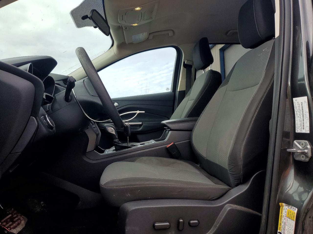 2018 FORD ESCAPE SE photo 13