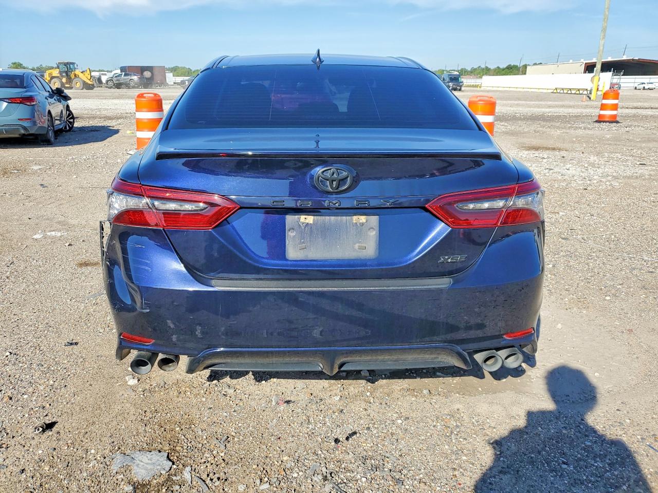 2022 TOYOTA CAMRY XSE photo 11