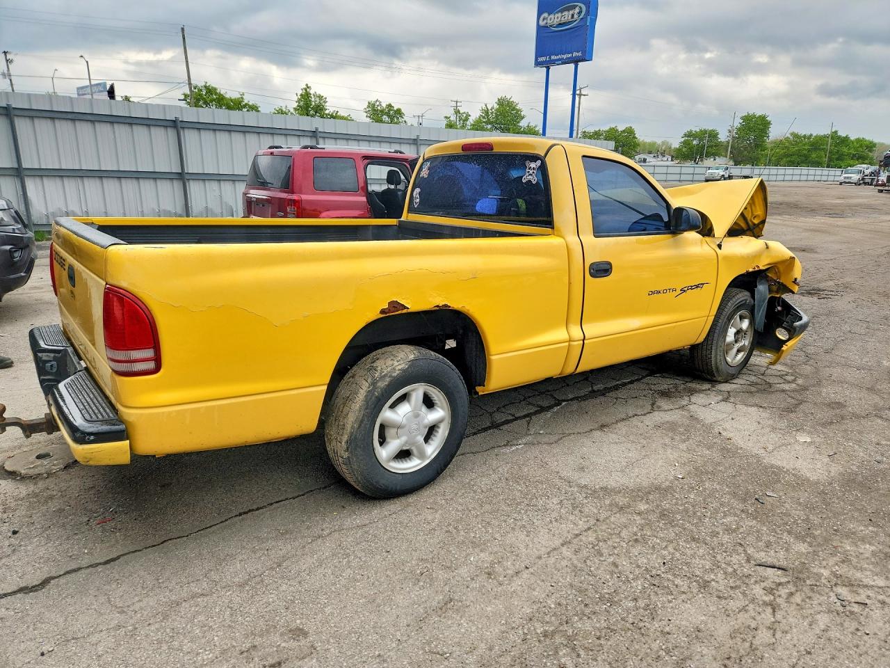 1999 DODGE DAKOTA photo 3