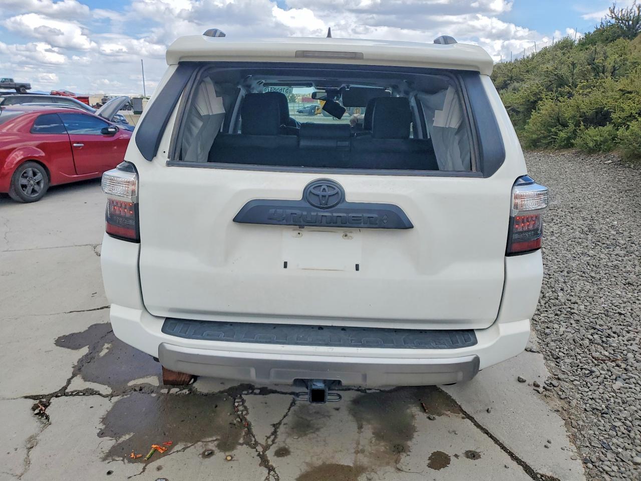 2022 TOYOTA 4RUNNER TRD OFF-ROAD PREMIUM photo 6