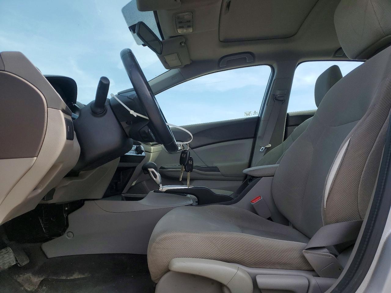 2012 HONDA CIVIC LX photo 19