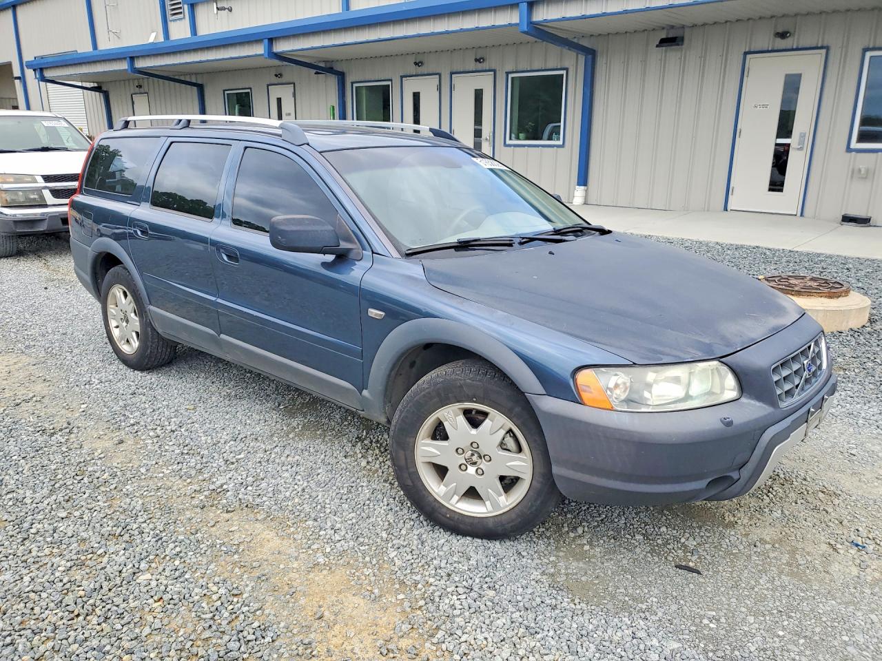 2005 VOLVO XC70 photo 7
