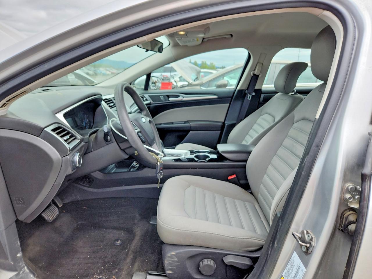 2013 FORD FUSION S photo 13