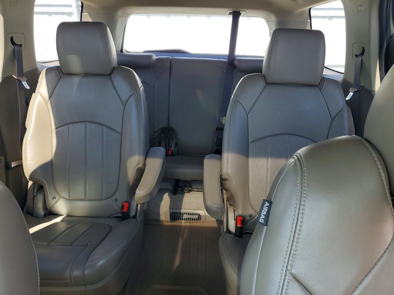 2014 GMC ACADIA DENALI photo 28