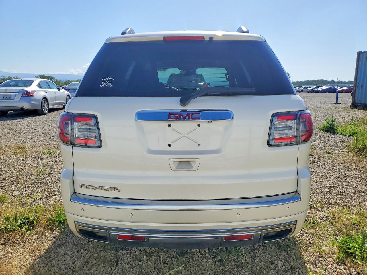 2014 GMC ACADIA DENALI photo 16