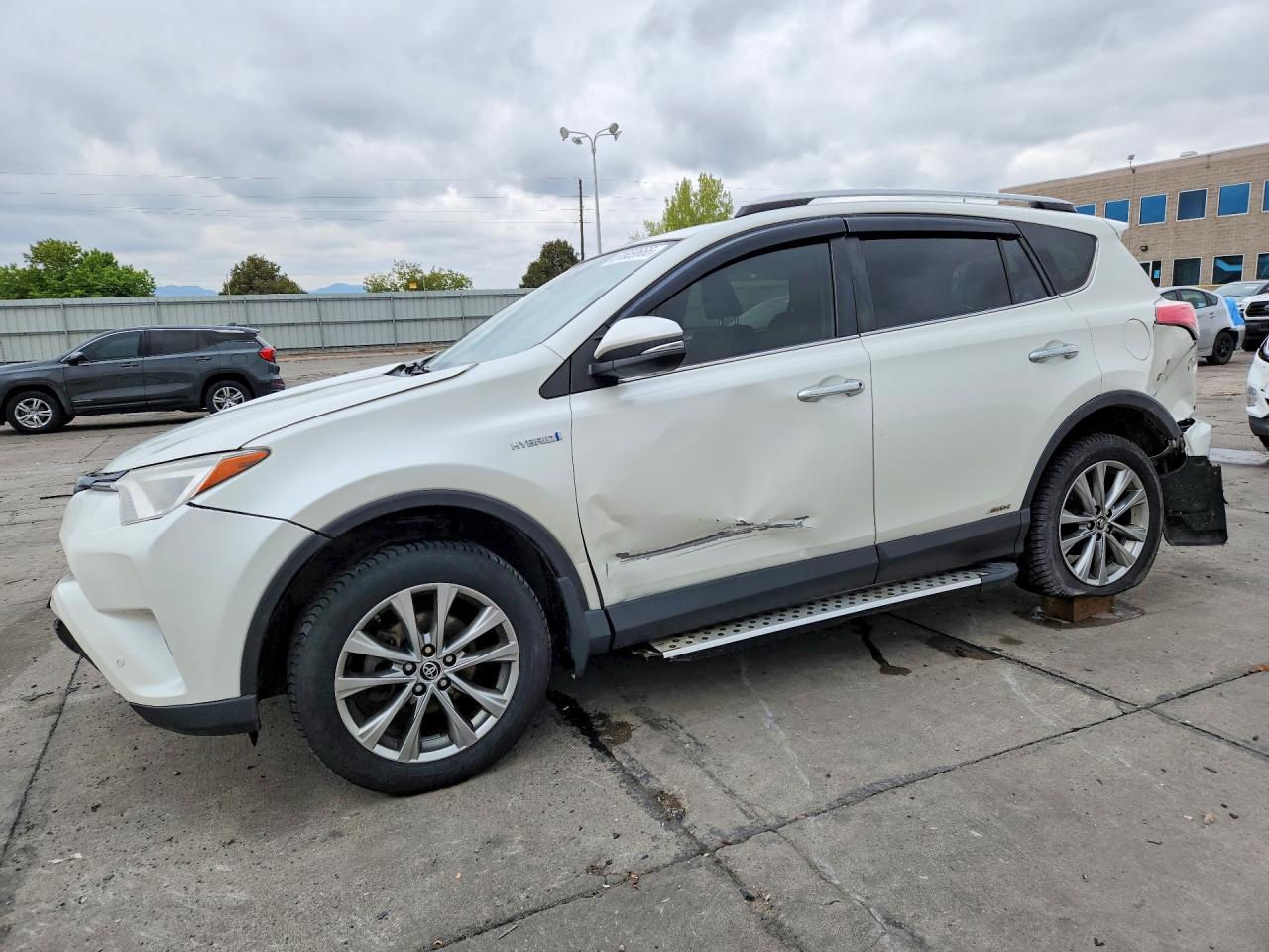 2016 TOYOTA RAV4 HV