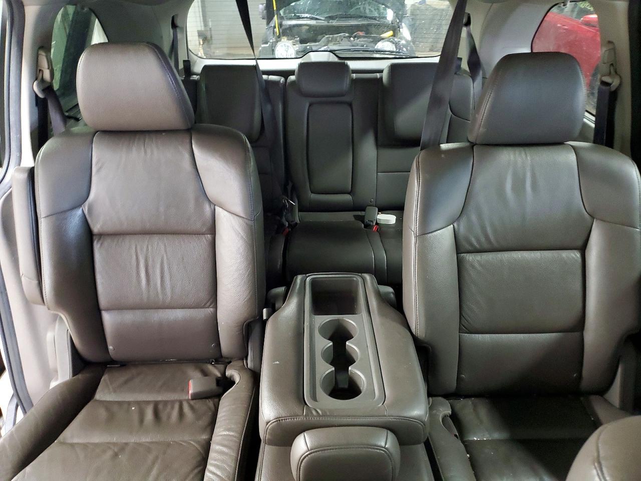 2012 HONDA ODYSSEY TOURING photo 10