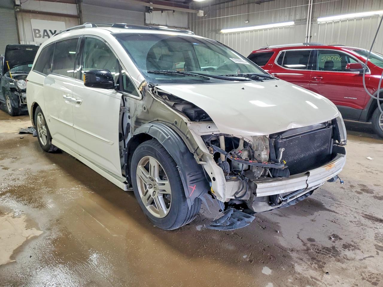 2012 HONDA ODYSSEY TOURING photo 4
