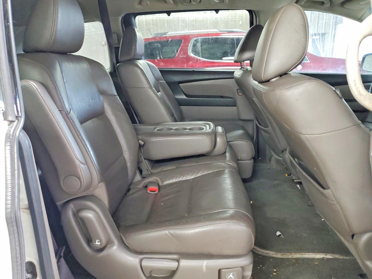 2012 HONDA ODYSSEY TOURING photo 11