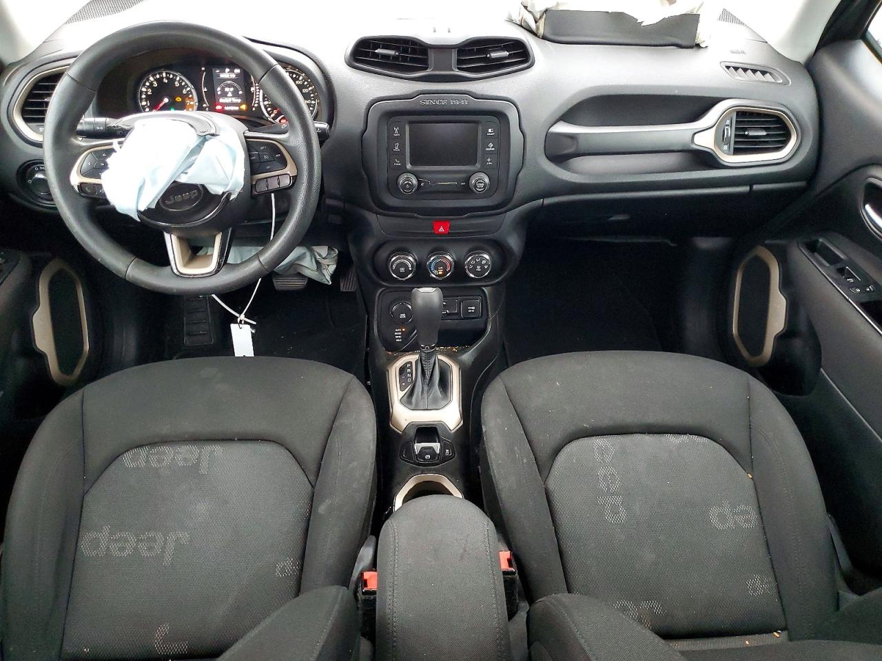 2017 JEEP RENEGADE SPORT photo 8