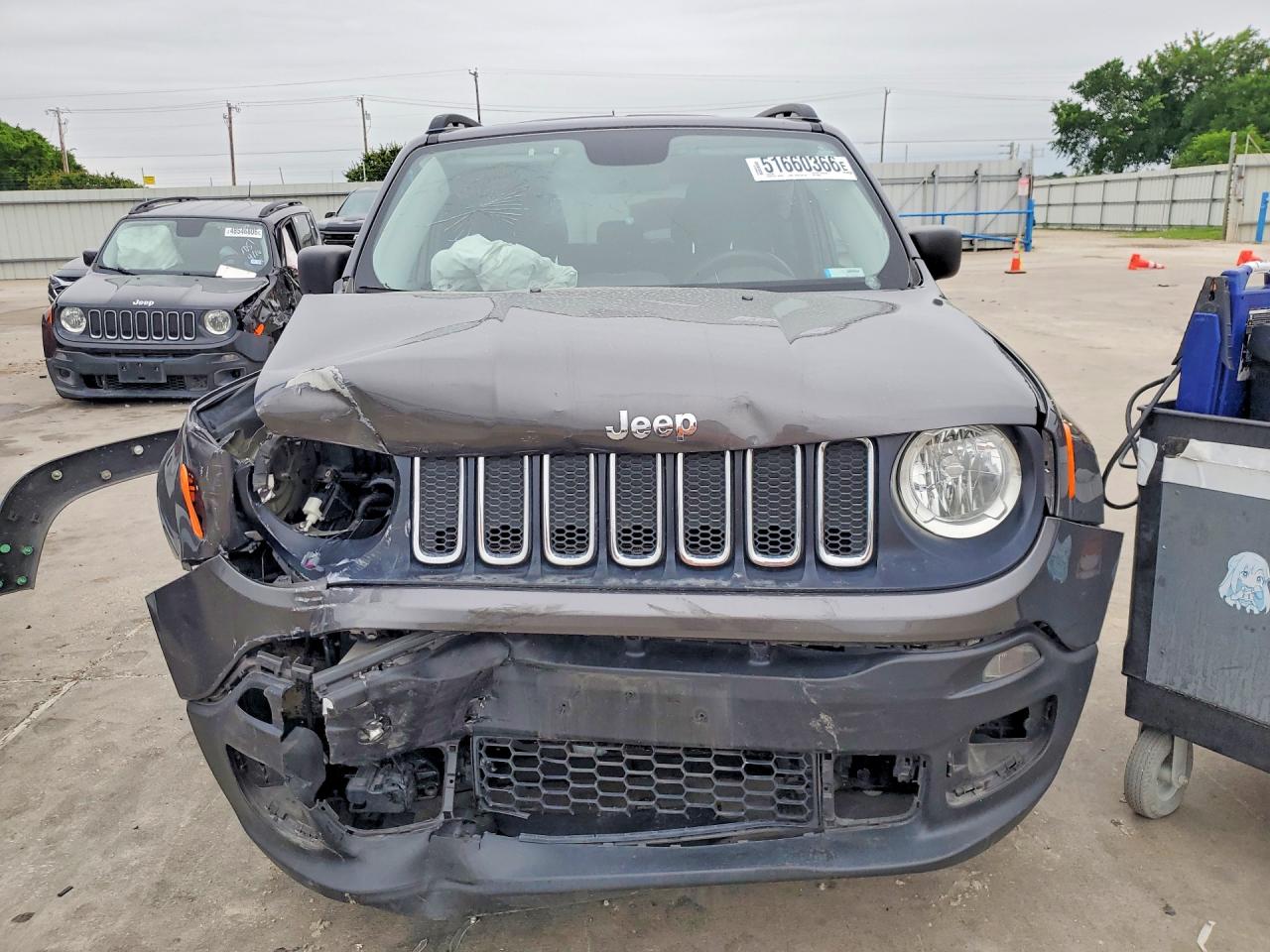 2017 JEEP RENEGADE SPORT photo 5