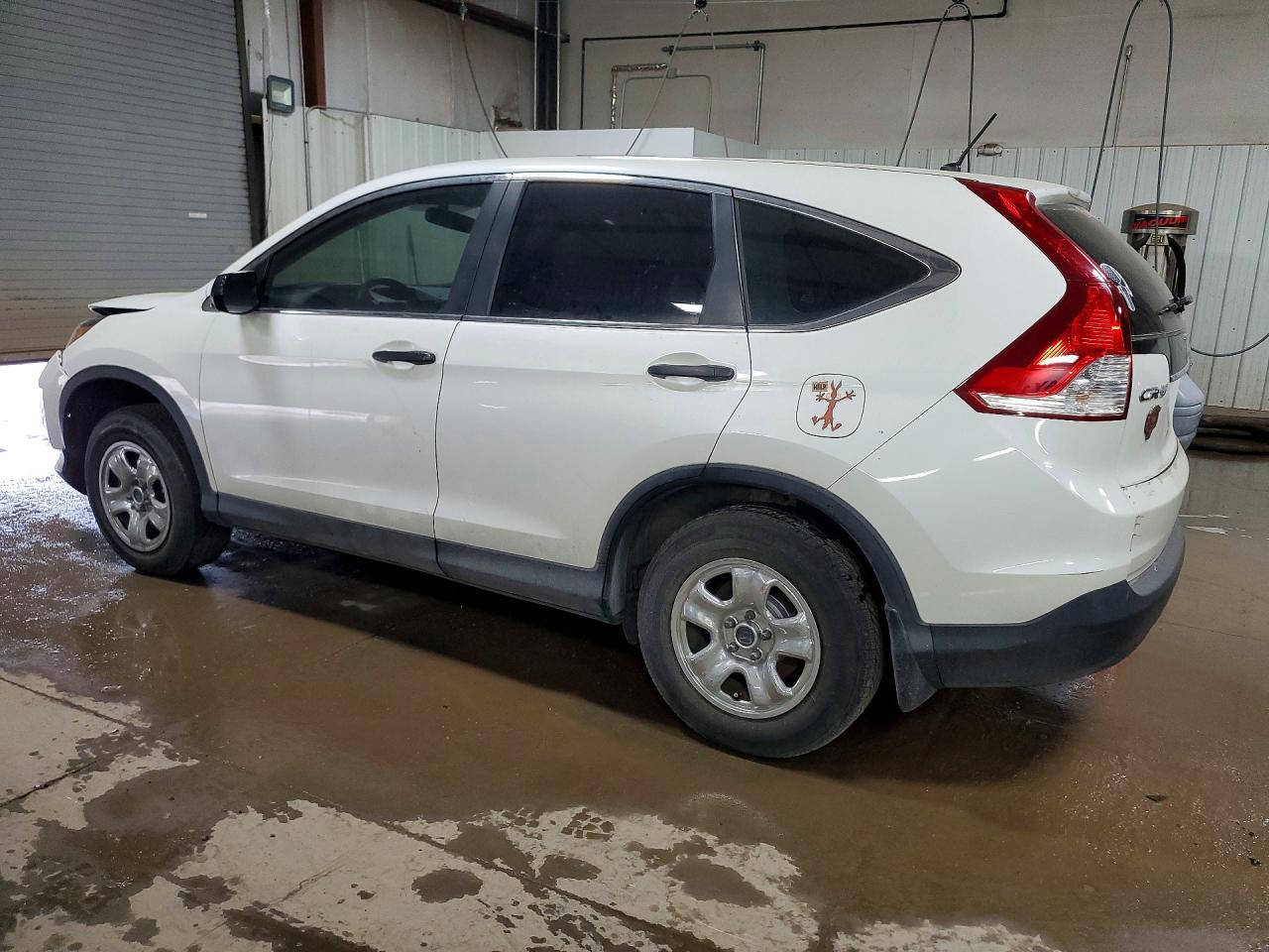 2013 HONDA CR-V LX photo 2