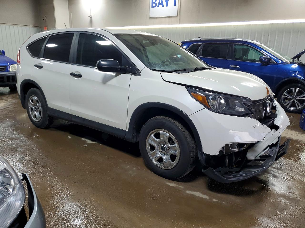 2013 HONDA CR-V LX photo 4