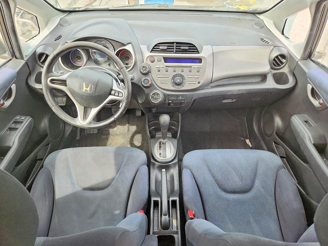 2011 HONDA FIT SPORT photo 22