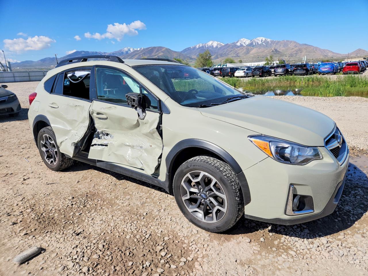 2017 SUBARU CROSSTREK PREMIUM photo 10