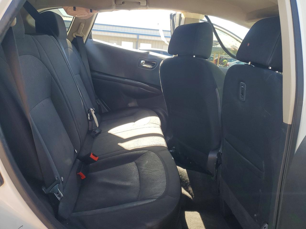 2015 NISSAN ROGUE SELECT S photo 21
