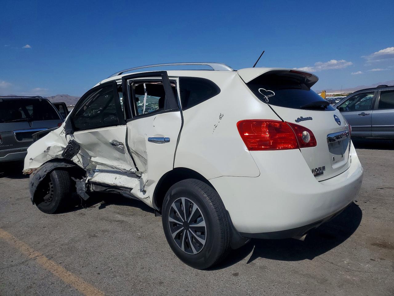 2015 NISSAN ROGUE SELECT S photo 3