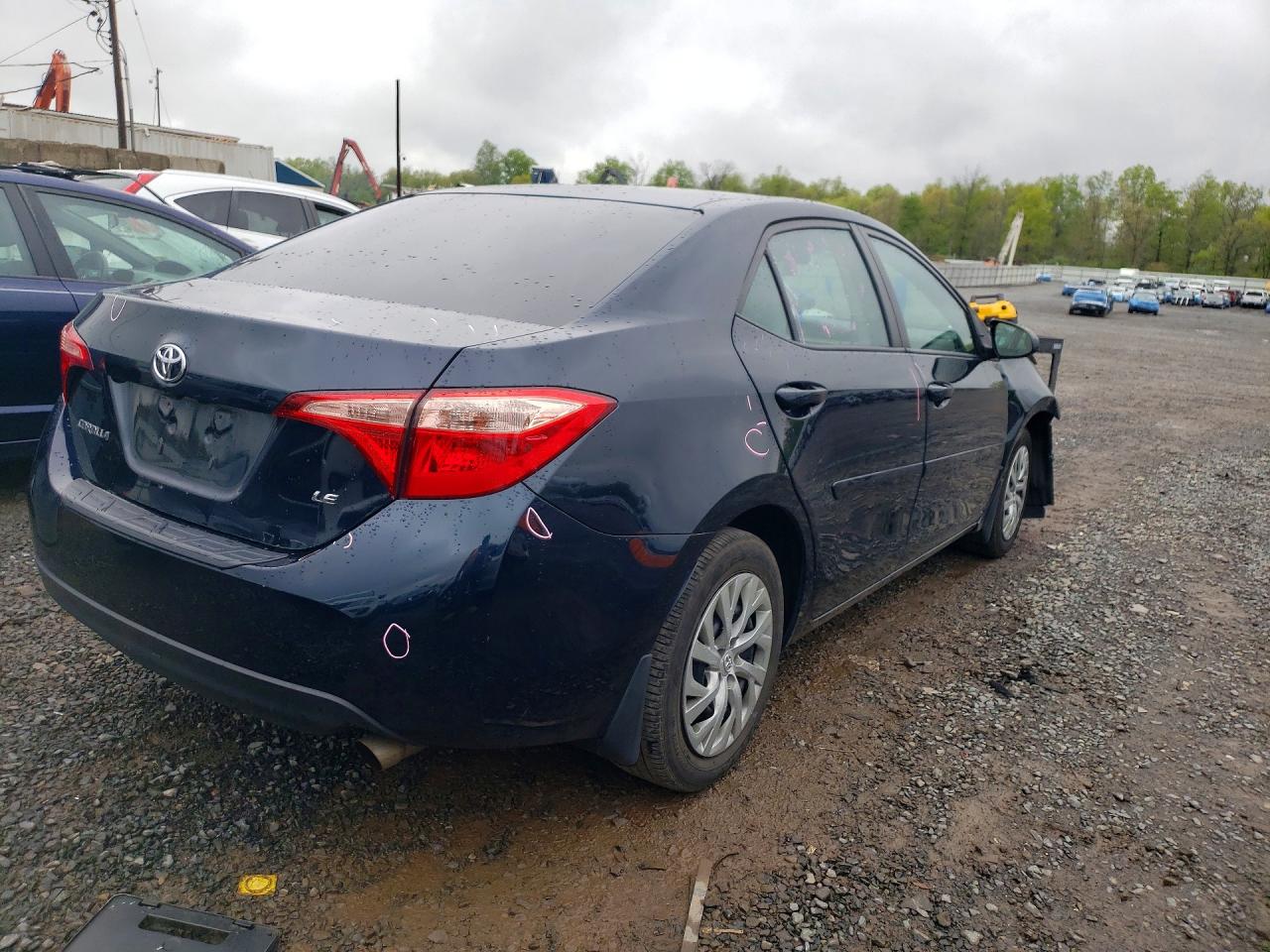 2019 TOYOTA COROLLA LE photo 7