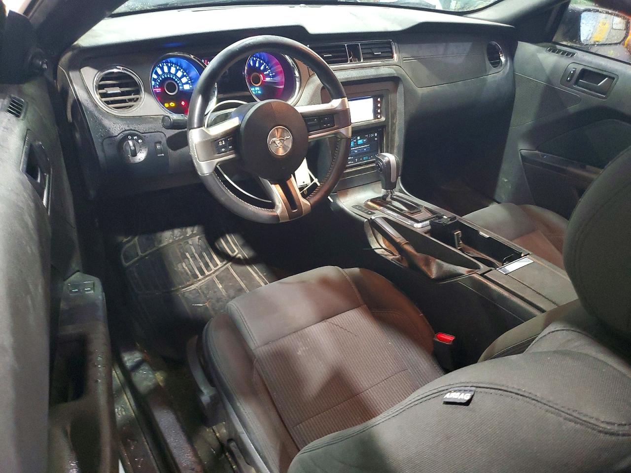 2014 FORD MUSTANG photo 22